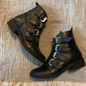 steve madden studded booties (pursue)